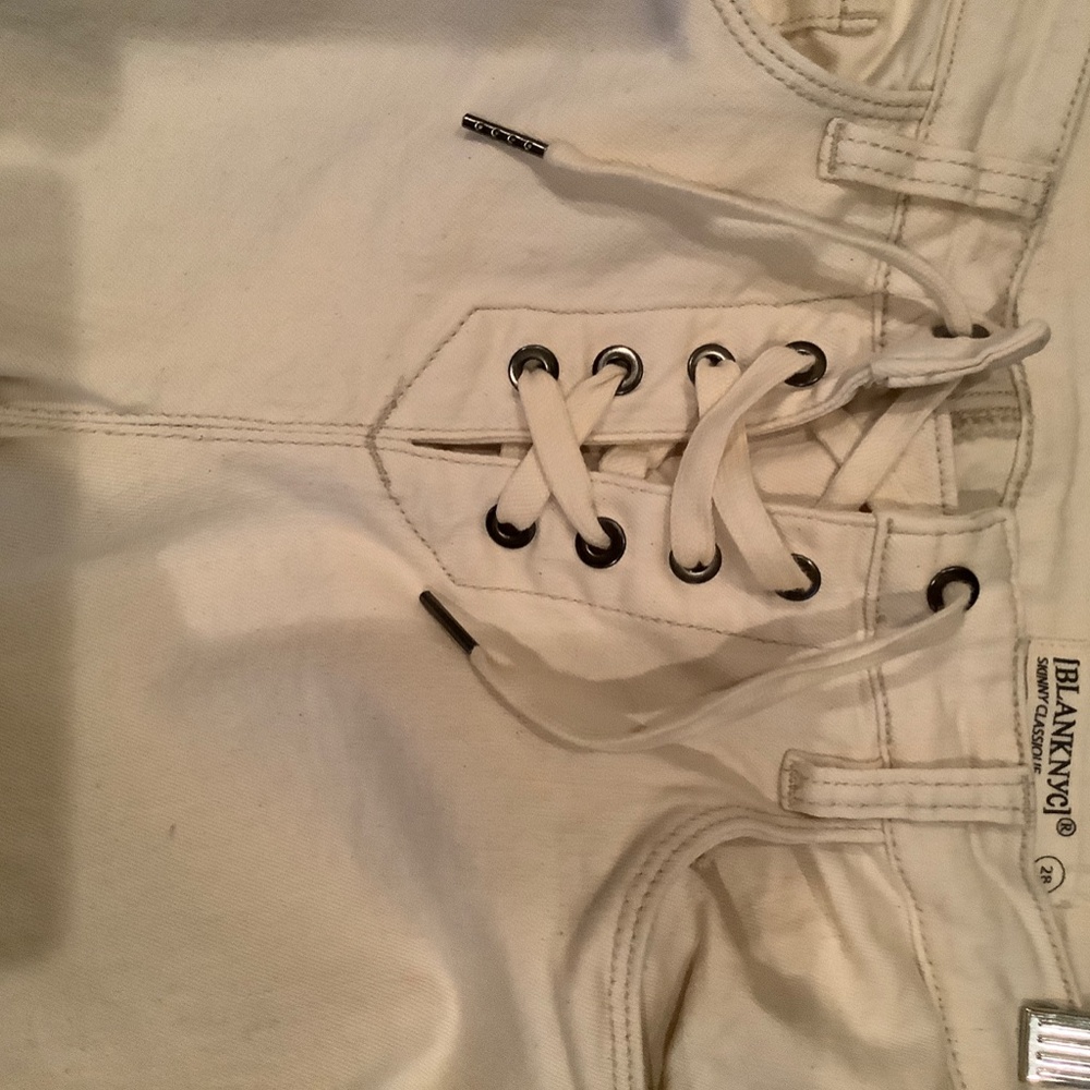 Jeans - Picture 4 of 4